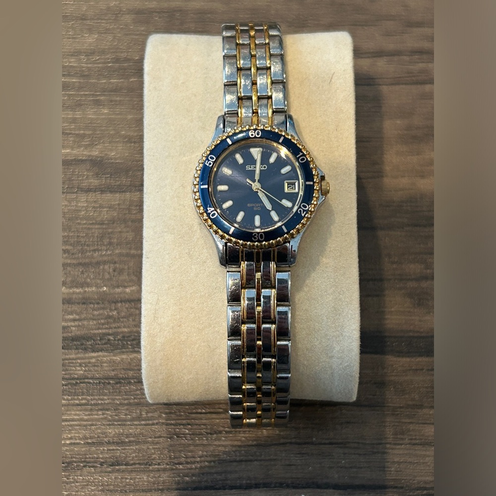Seiko Women’s Vintage 7N82-0291